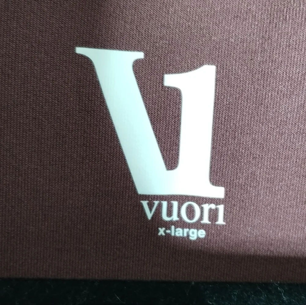 Vuori Eclipse Track Jacket in Fig Women's Size XL